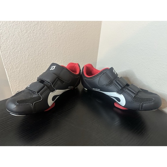 PELOTON womens cycling shoes sz 40 / US 9 w/ cleats - Picture 3 of 8